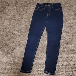 Levi's 721 High Rise Skinny Jeans